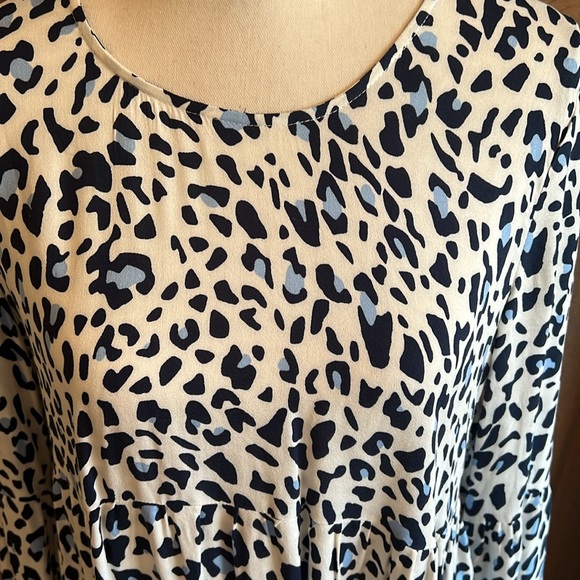 Time and Tru Long Sleeve Dress, Size M, Blue Cheetah Print, Tiered, Never Worn - Picture 2 of 9